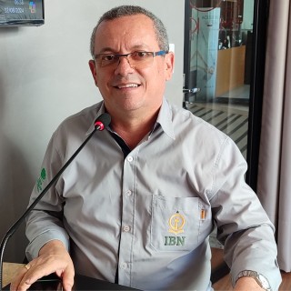 Rev. Milton César